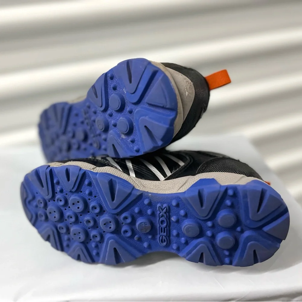 GEOX Kids -  Little Boy Casual Sneakers Shoes Black Blue size 11.5 US